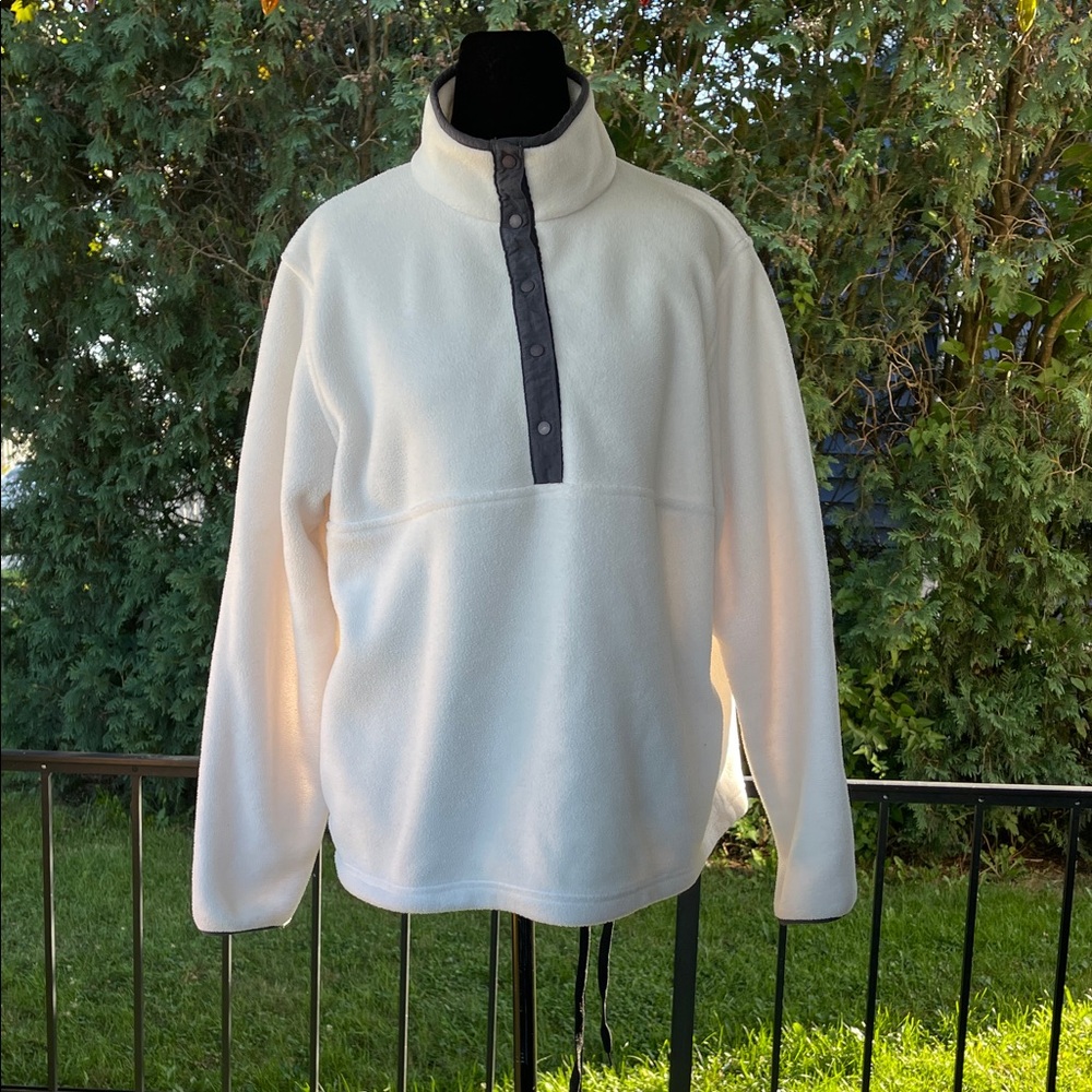 L.L. Bean size M white Fleece with Black Trim